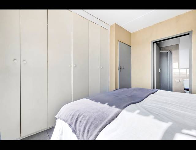 3 BEDROOM APARTMENT FOR SALE IN WINDSOR EAST